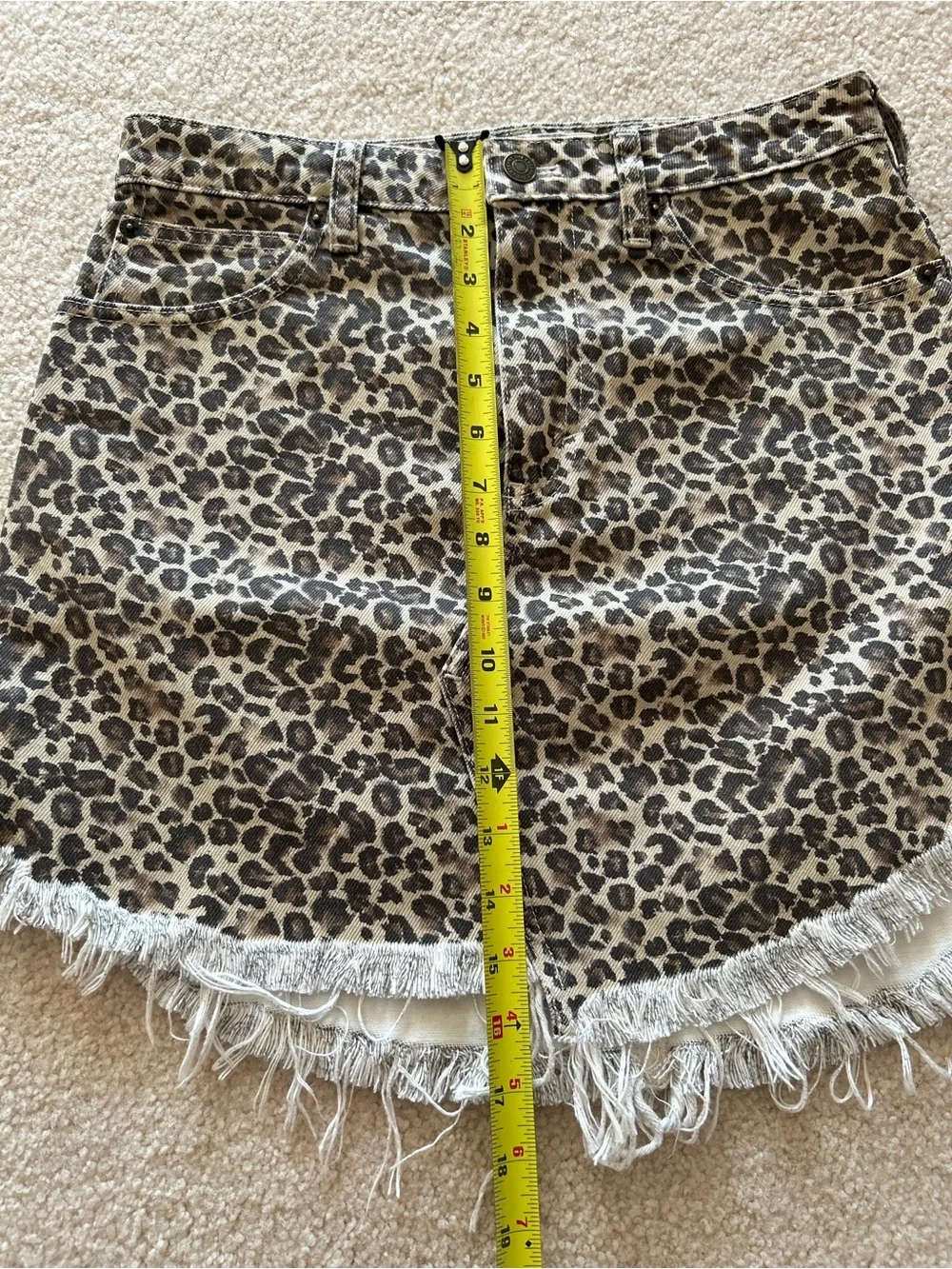 Free People Bailey Leopard Print Denim Mini Skirt W Frayed Hem Sz 27 EUC